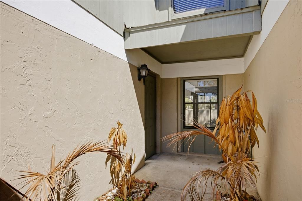 待售: $170,000 (2 贝兹, 2 浴室, 1070 平方英尺)