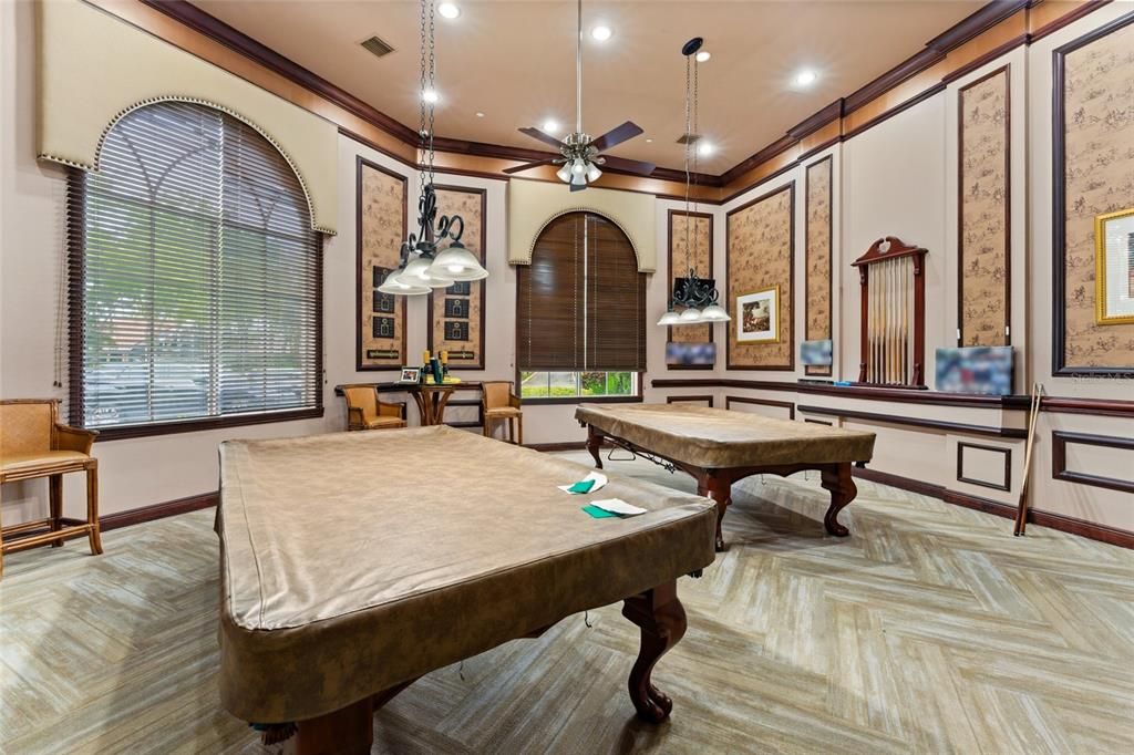 For Sale: $425,000 (2 beds, 2 baths, 1984 Square Feet)