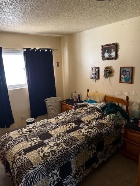 For Sale: $109,000 (2 beds, 1 baths, 1000 Square Feet)