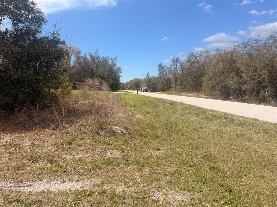 En Venta: $21,999 (0.40 acres)