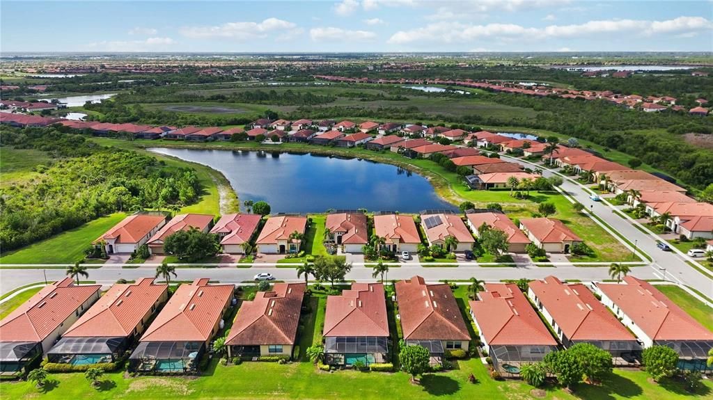 На продажу: $575,000 (3 спален, 2 ванн, 1867 Квадратных фут)