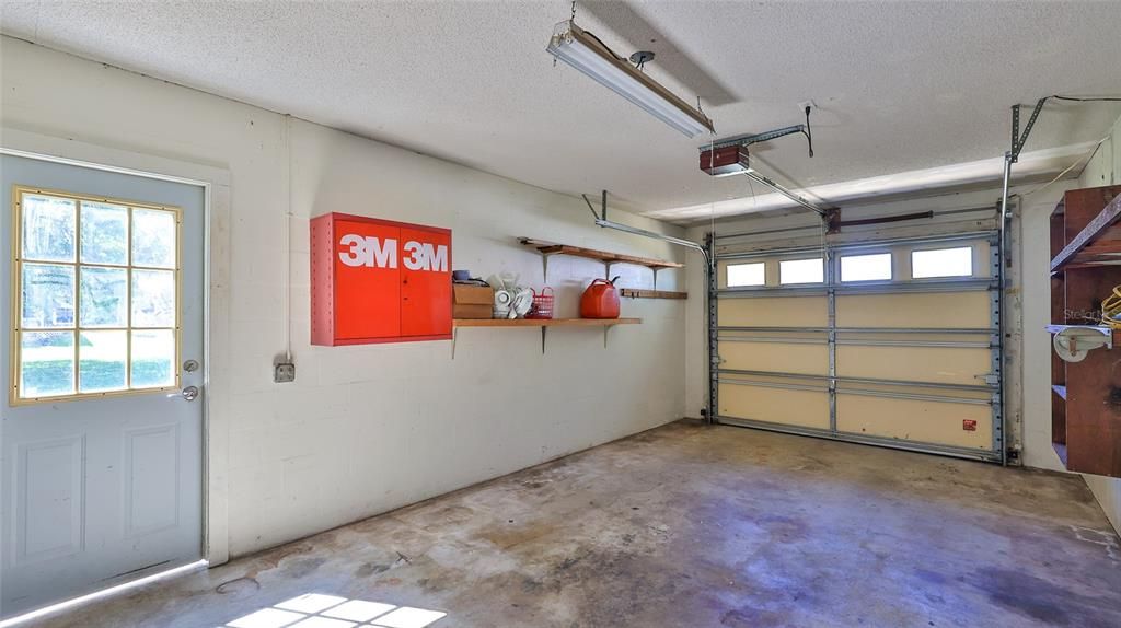 For Sale: $264,500 (3 beds, 2 baths, 1235 Square Feet)
