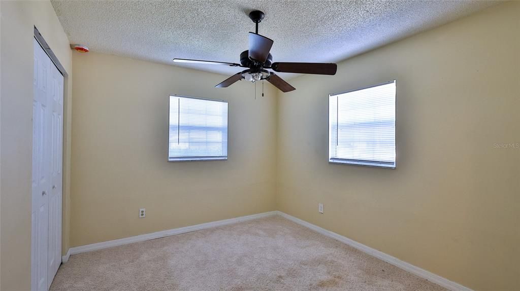 For Sale: $264,500 (3 beds, 2 baths, 1235 Square Feet)