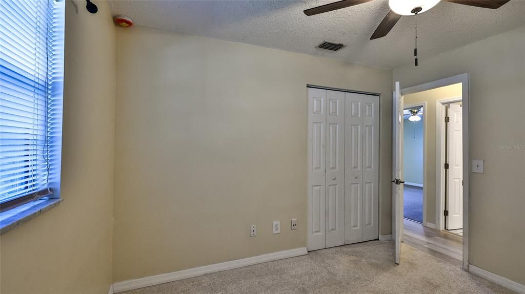 For Sale: $264,500 (3 beds, 2 baths, 1235 Square Feet)