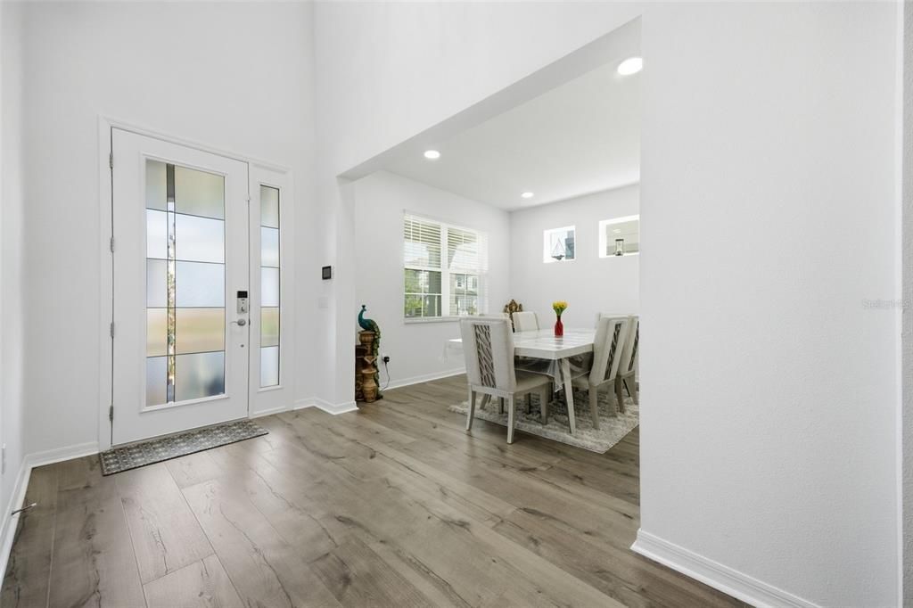 For Sale: $899,000 (5 beds, 4 baths, 3531 Square Feet)