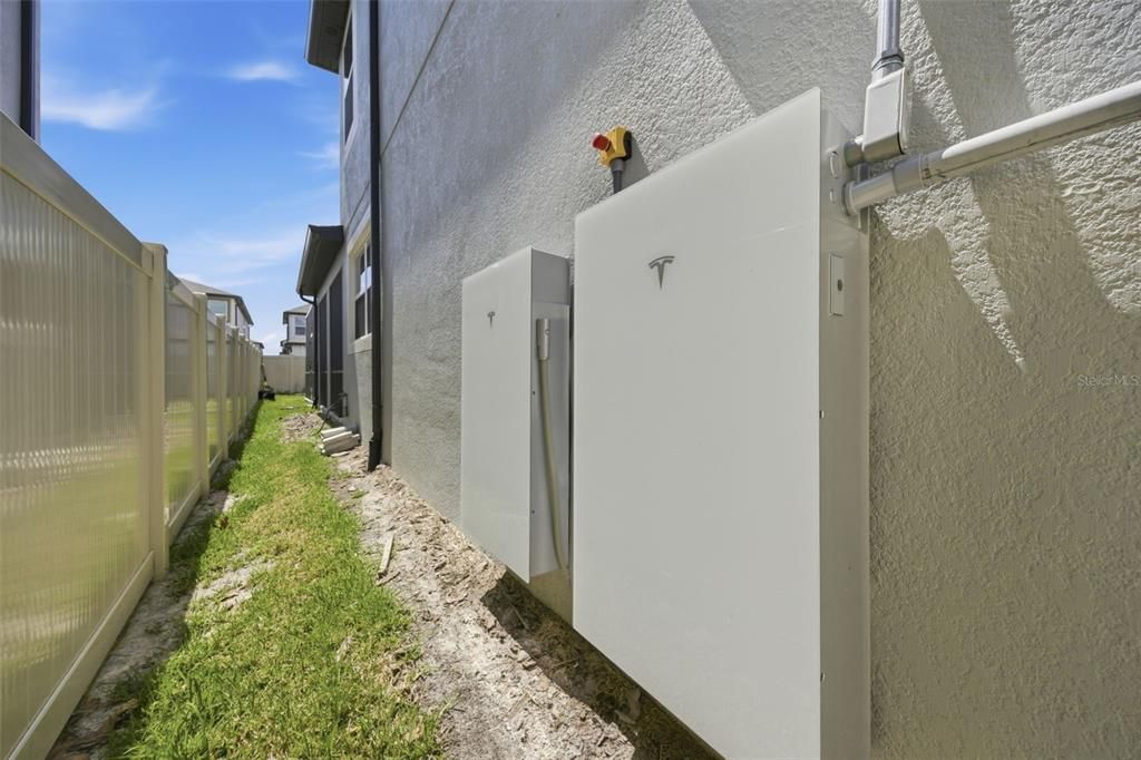 For Sale: $899,000 (5 beds, 4 baths, 3531 Square Feet)