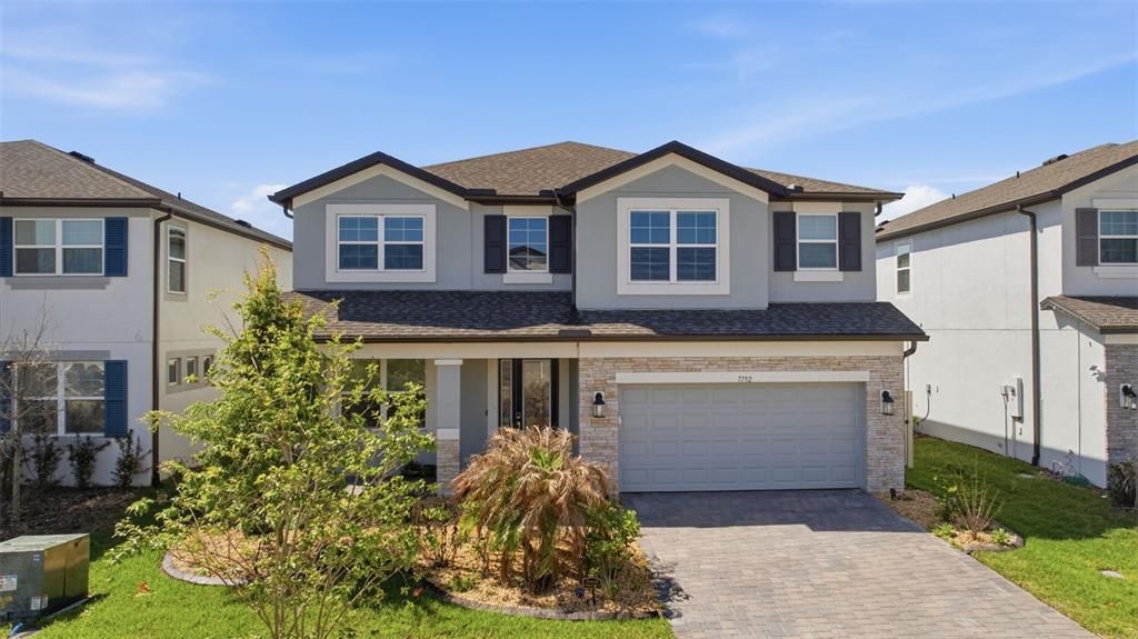 For Sale: $899,000 (5 beds, 4 baths, 3531 Square Feet)