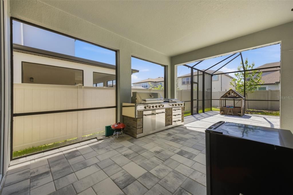 For Sale: $899,000 (5 beds, 4 baths, 3531 Square Feet)