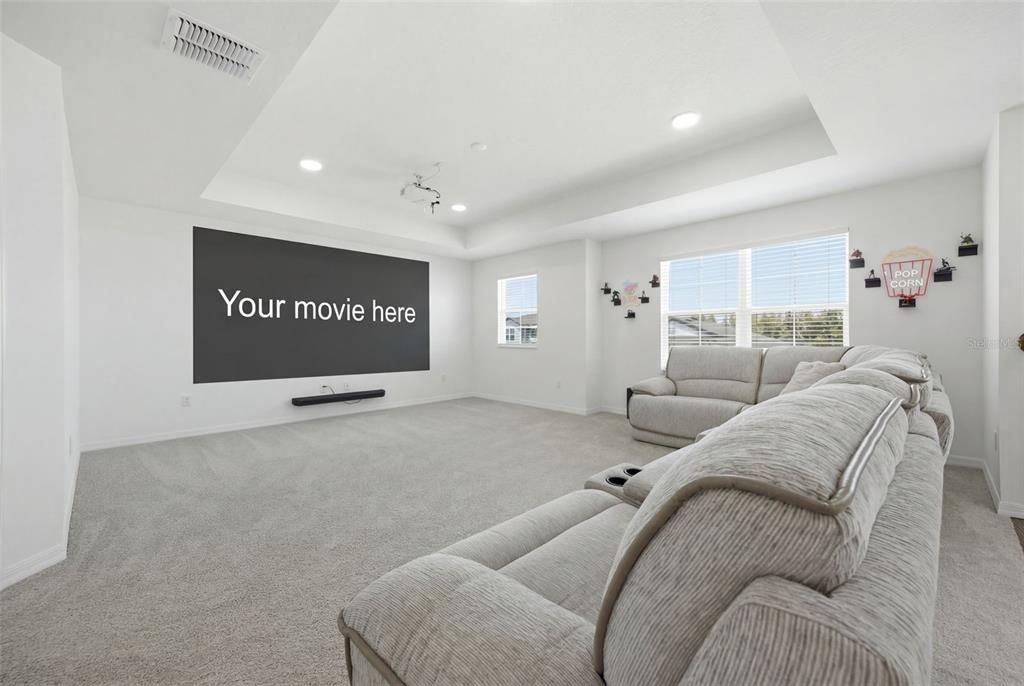 For Sale: $899,000 (5 beds, 4 baths, 3531 Square Feet)