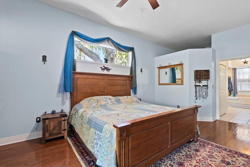 Active With Contract: $875,000 (2 beds, 2 baths, 2195 Square Feet)
