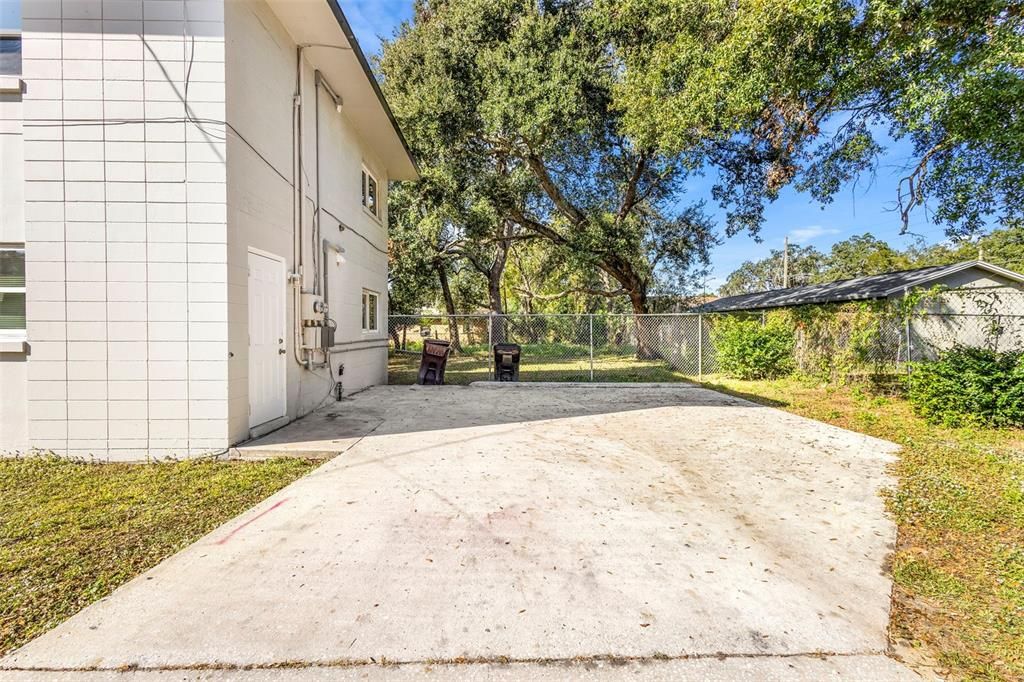 En Venta: $399,000 (4 camas, 0 baños, 1426 Pies cuadrados)