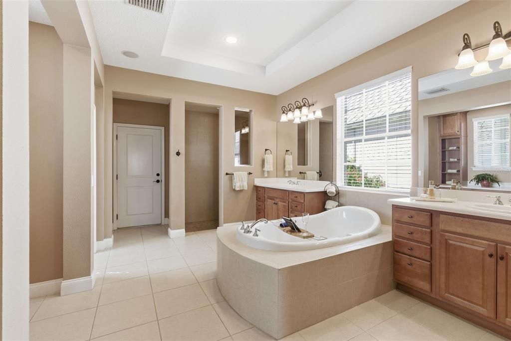For Sale: $1,545,000 (4 beds, 4 baths, 4070 Square Feet)