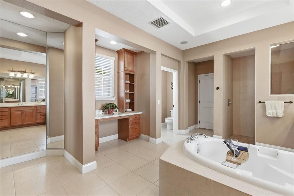 For Sale: $1,545,000 (4 beds, 4 baths, 4070 Square Feet)