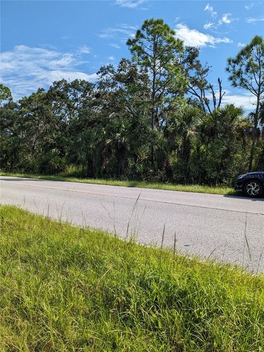 En Venta: $78,000 (0.92 acres)