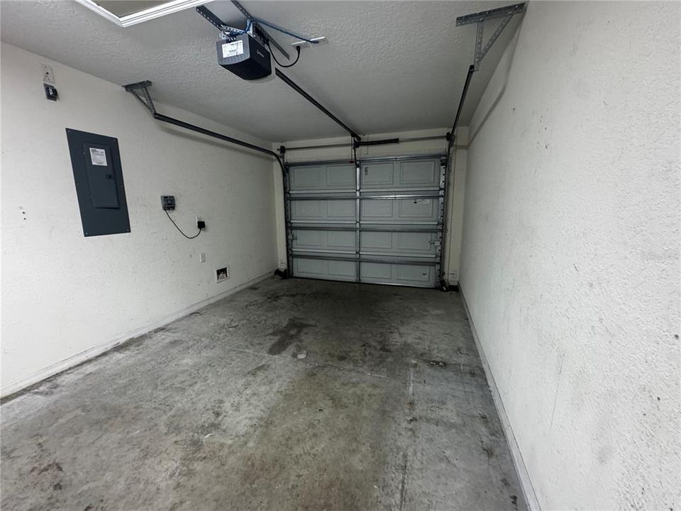 For Rent: $1,700 (3 beds, 2 baths, 1426 Square Feet)