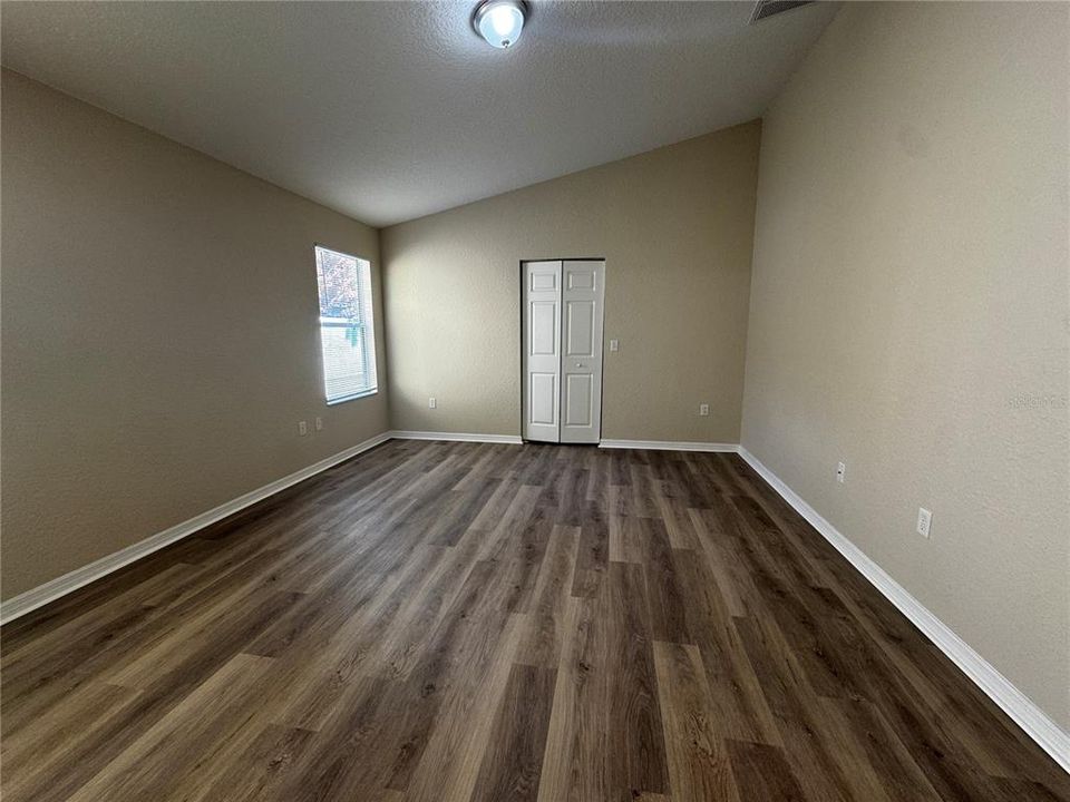 For Rent: $1,700 (3 beds, 2 baths, 1426 Square Feet)
