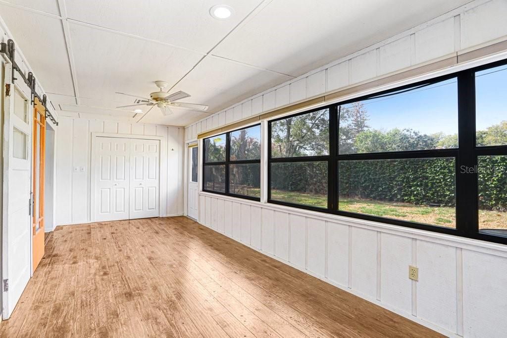 For Sale: $179,999 (2 beds, 2 baths, 1545 Square Feet)
