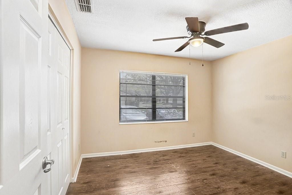 For Sale: $179,999 (2 beds, 2 baths, 1545 Square Feet)