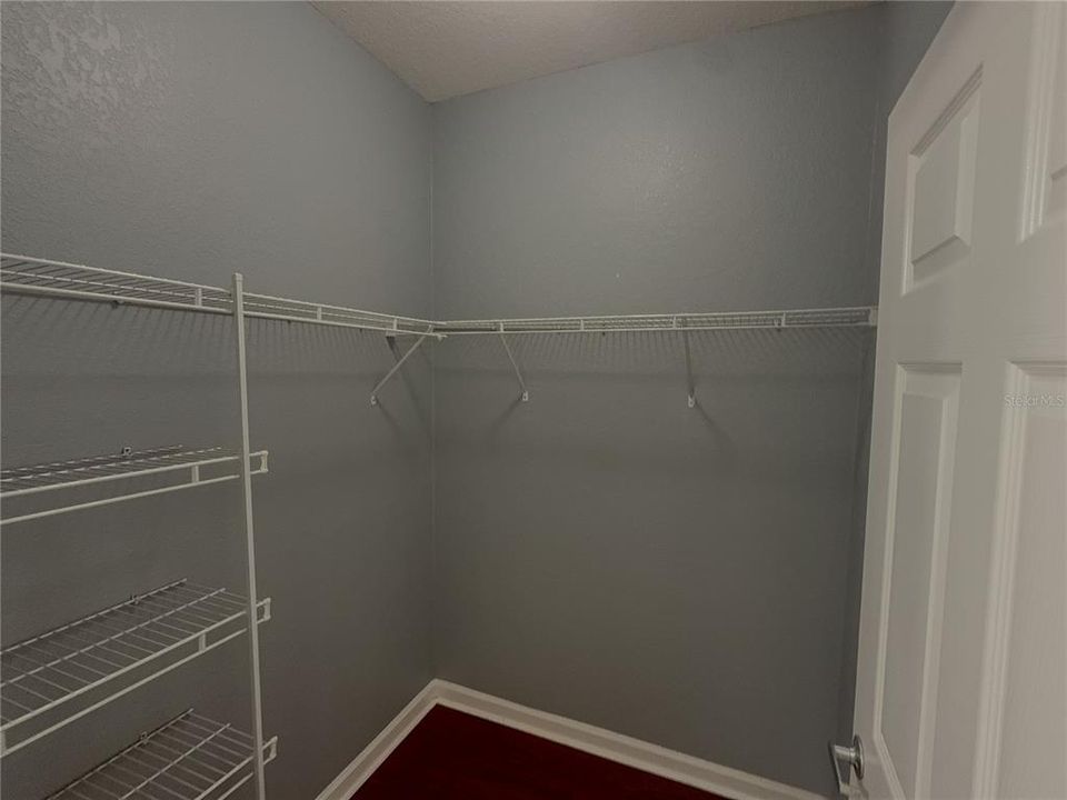 For Sale: $199,000 (4 beds, 2 baths, 1688 Square Feet)