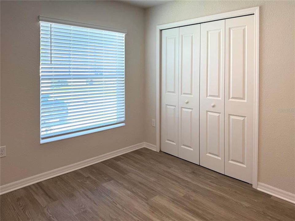 待售: $419,900 (4 贝兹, 0 浴室, 2104 平方英尺)