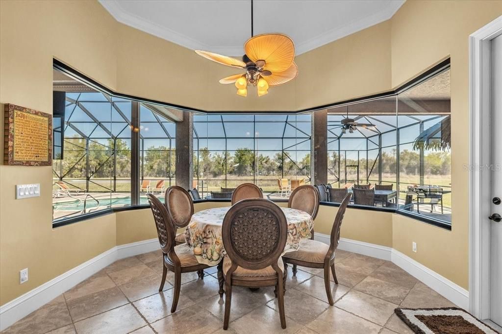 For Sale: $1,650,000 (4 beds, 4 baths, 4621 Square Feet)
