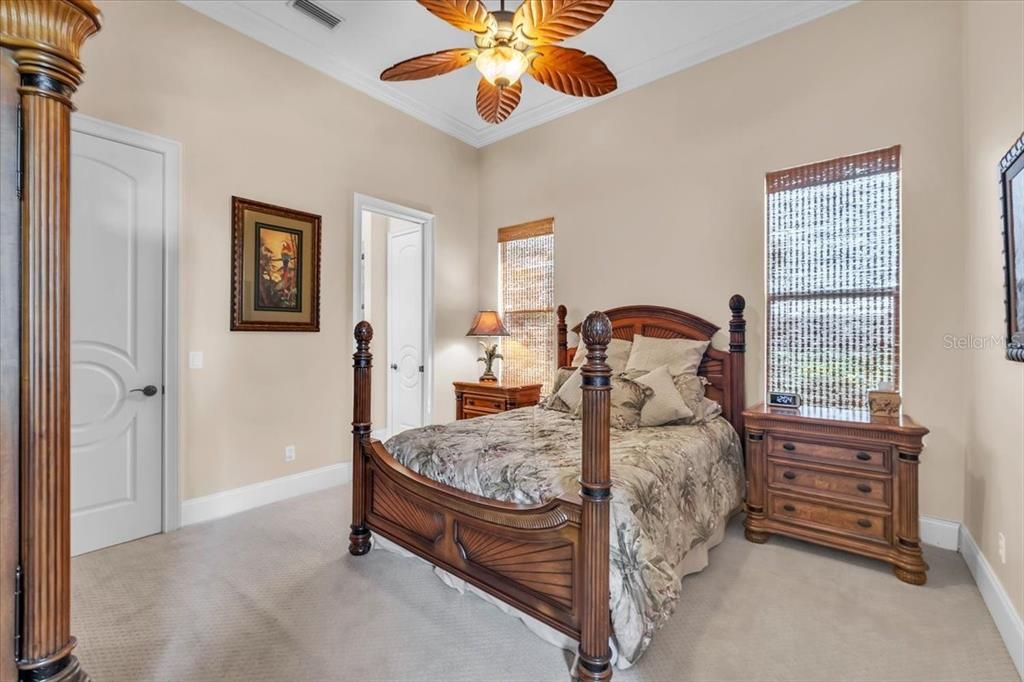 For Sale: $1,650,000 (4 beds, 4 baths, 4621 Square Feet)