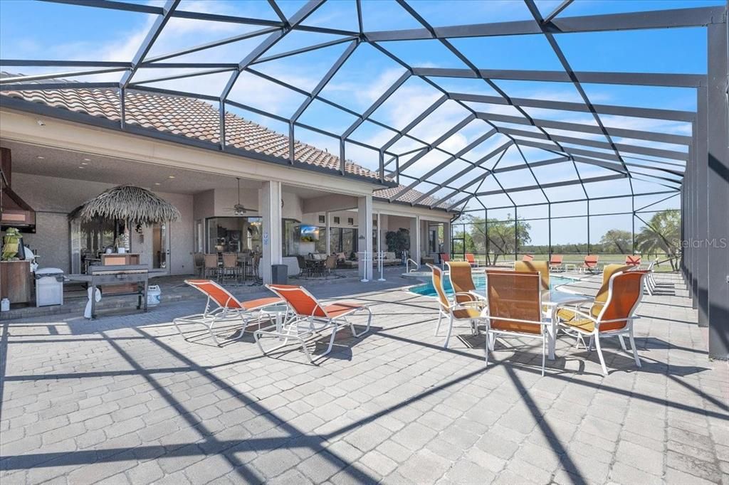 For Sale: $1,650,000 (4 beds, 4 baths, 4621 Square Feet)