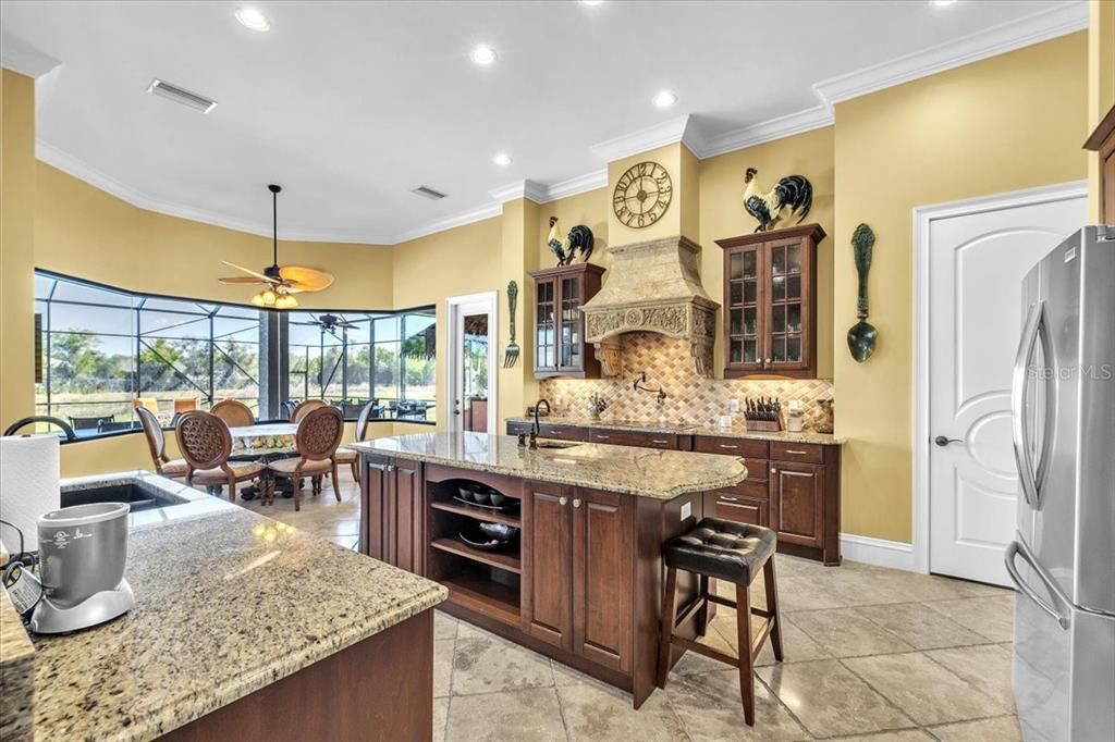 For Sale: $1,650,000 (4 beds, 4 baths, 4621 Square Feet)