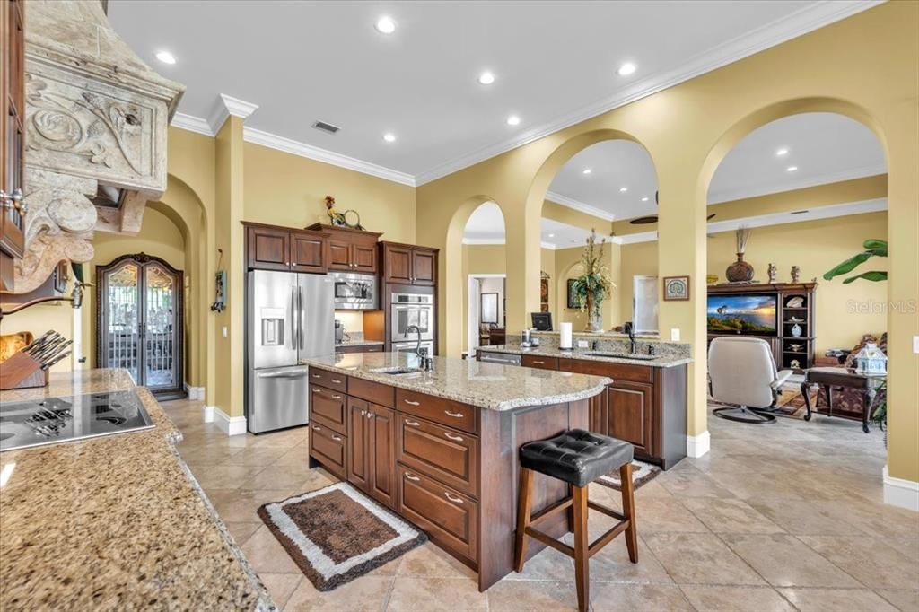 For Sale: $1,650,000 (4 beds, 4 baths, 4621 Square Feet)