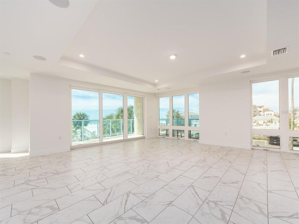 В аренду: $9,500 (3 спален, 3 ванн, 3111 Квадратных фут)