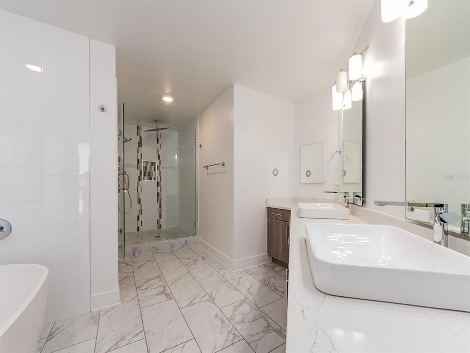 В аренду: $9,500 (3 спален, 3 ванн, 3111 Квадратных фут)