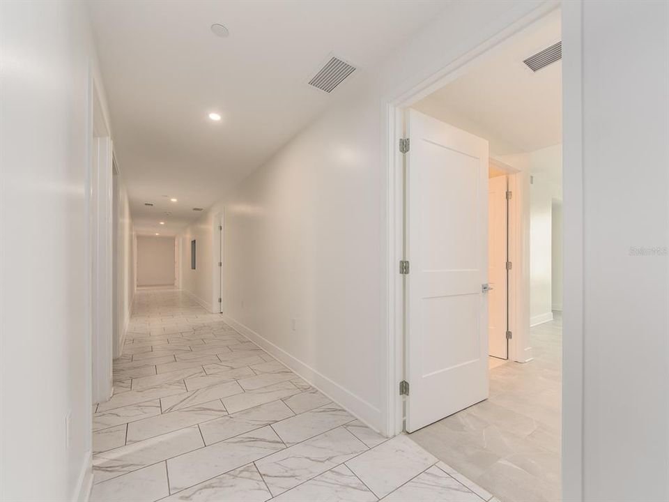 В аренду: $9,500 (3 спален, 3 ванн, 3111 Квадратных фут)