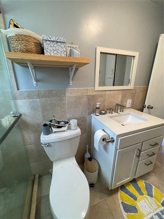 Activo con contrato: $365,000 (3 camas, 2 baños, 2020 Pies cuadrados)