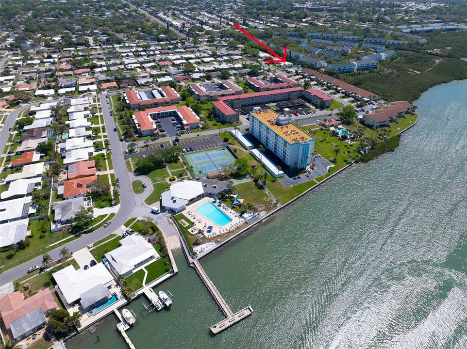 En Venta: $644,900 (4 camas, 3 baños, 2606 Pies cuadrados)