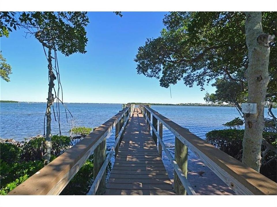 En Venta: $949,000 (2 camas, 2 baños, 1392 Pies cuadrados)