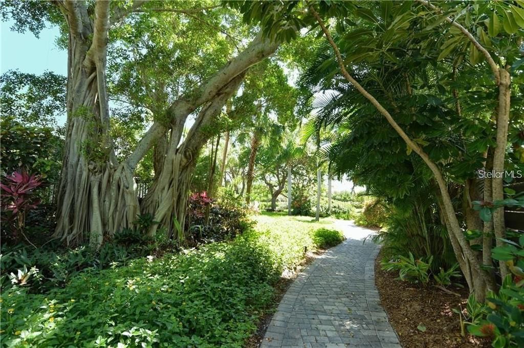 En Venta: $949,000 (2 camas, 2 baños, 1392 Pies cuadrados)
