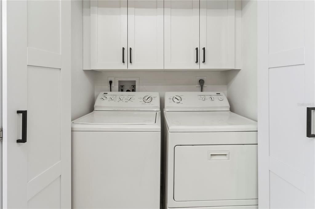 En Venta: $949,000 (2 camas, 2 baños, 1392 Pies cuadrados)