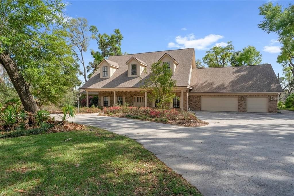 Active With Contract: $975,000 (4 beds, 4 baths, 4690 Square Feet)