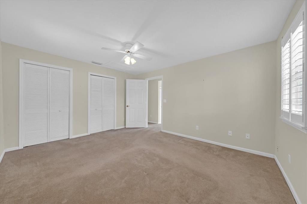 Active With Contract: $975,000 (4 beds, 4 baths, 4690 Square Feet)