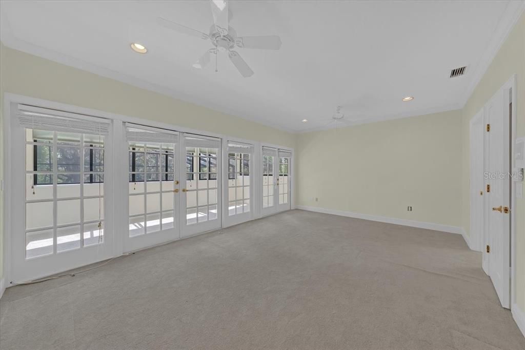 Active With Contract: $975,000 (4 beds, 4 baths, 4690 Square Feet)
