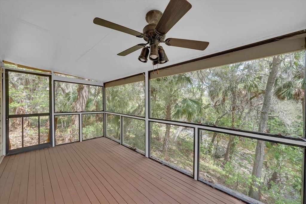 Active With Contract: $975,000 (4 beds, 4 baths, 4690 Square Feet)