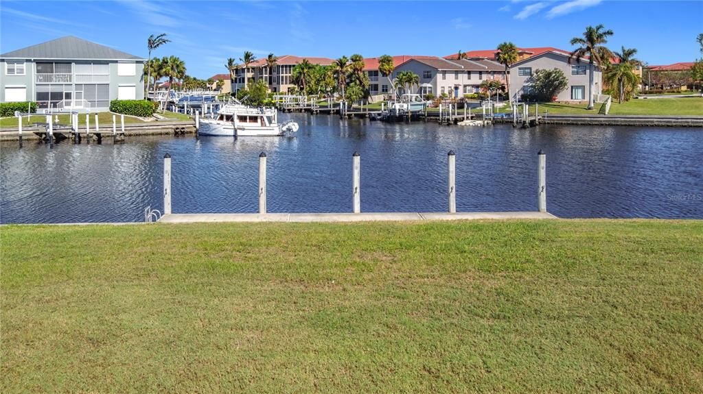 En Venta: $439,000 (0.26 acres)