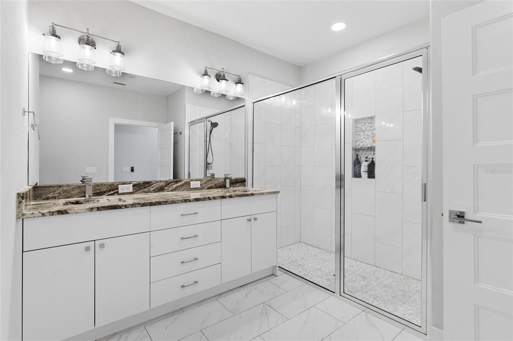 待售: $749,000 (3 贝兹, 3 浴室, 2980 平方英尺)