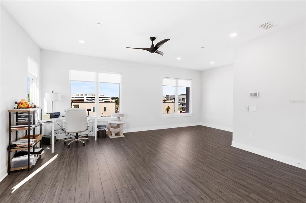 待售: $749,000 (3 贝兹, 3 浴室, 2980 平方英尺)