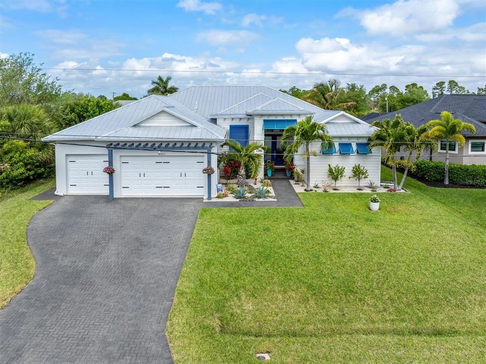 Active With Contract: $869,000 (3 beds, 2 baths, 2443 Square Feet)