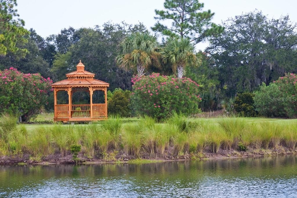 En Venta: $589,000 (0.40 acres)
