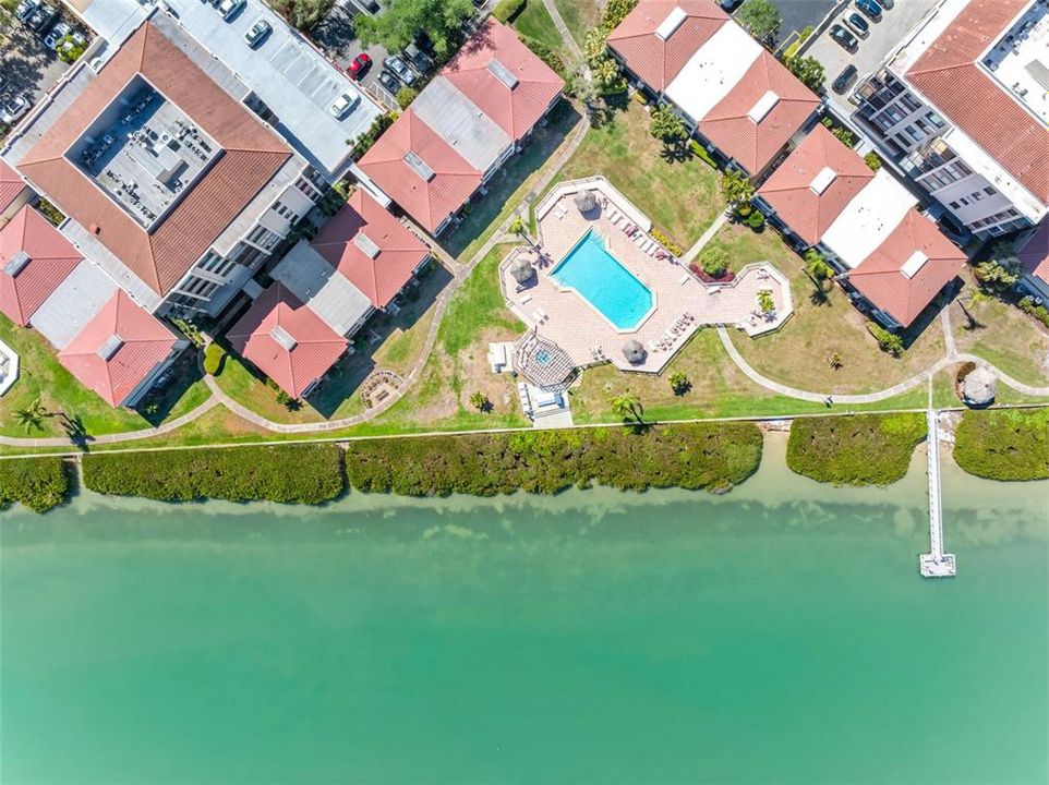 En Venta: $249,000 (2 camas, 2 baños, 890 Pies cuadrados)
