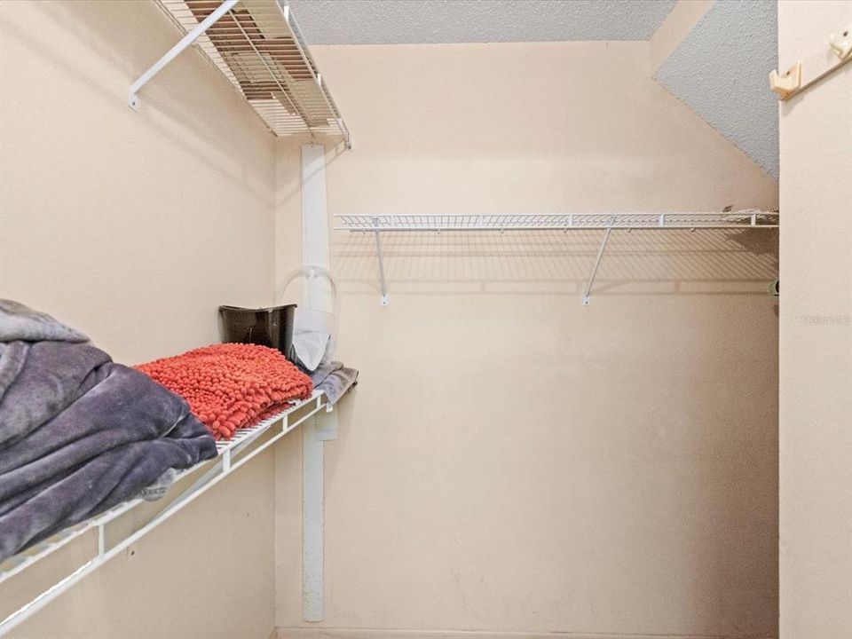 En Venta: $249,900 (2 camas, 2 baños, 1453 Pies cuadrados)