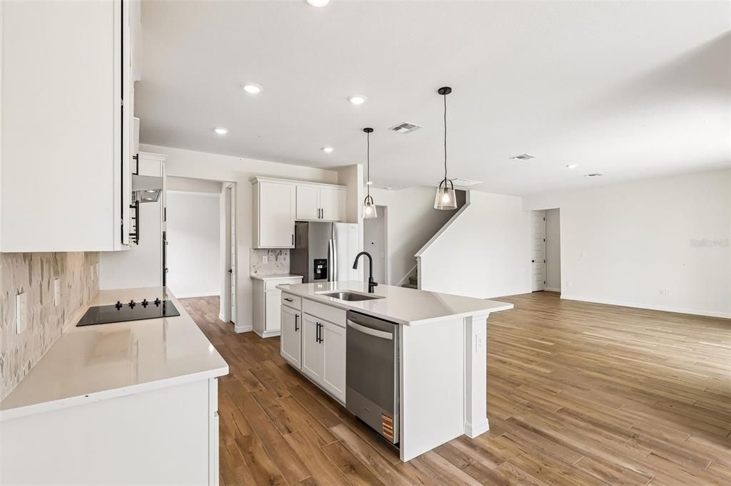 For Sale: $488,150 (5 beds, 4 baths, 3805 Square Feet)