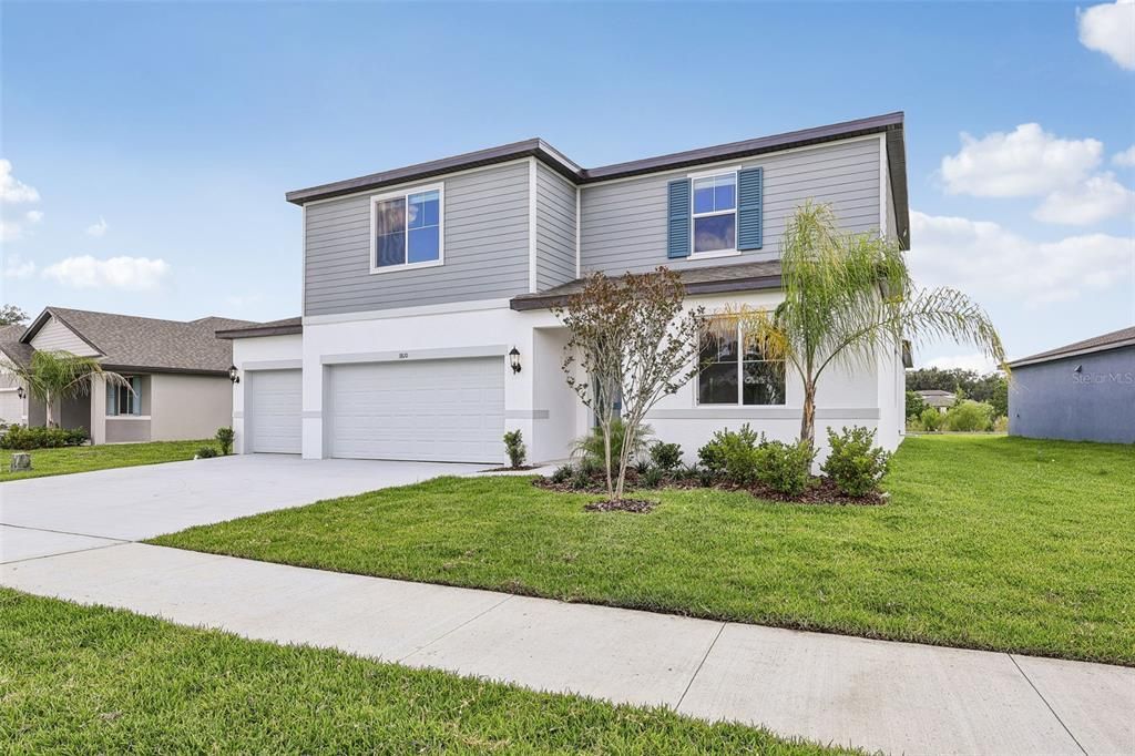 For Sale: $488,150 (5 beds, 4 baths, 3805 Square Feet)